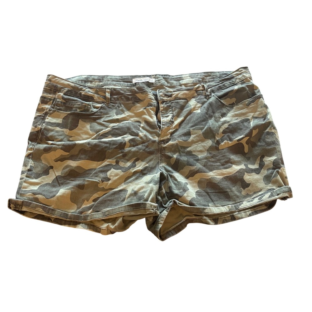Royalty for Me Womens Camo Denim Shorts Size 22W Green Brown Camouflage Stretch